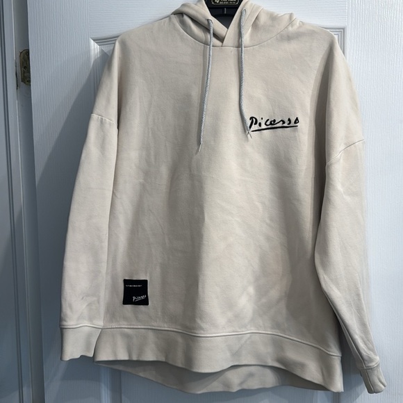 Picasso hoodie/Sweatshirt with graphic design on back ptp 22” - Picture 1 of 9